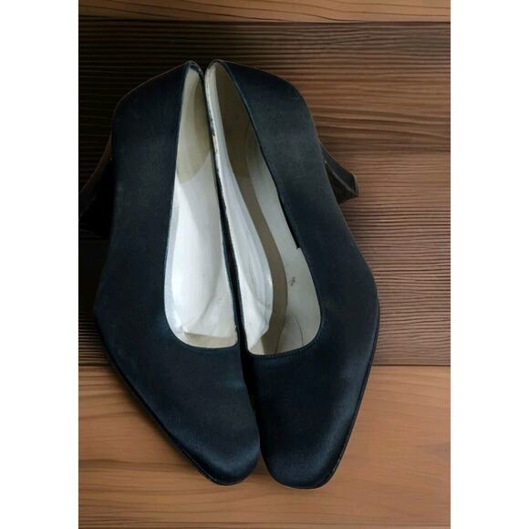 Stuart Weitzman Womens Pumps Size 10B Black Satin Upper Classic Square Toe Heels - Picture 7 of 8